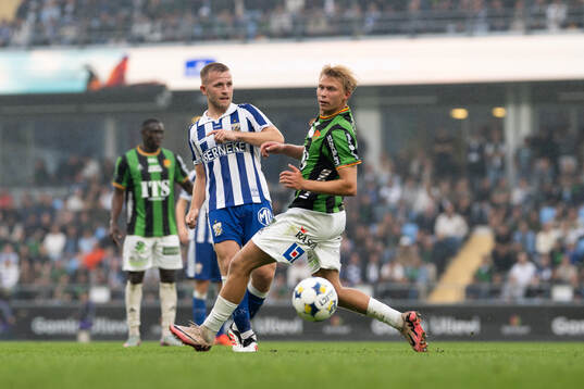 IFK Göteborgs Jonas Bager och GAIS Rasmus Niklasson