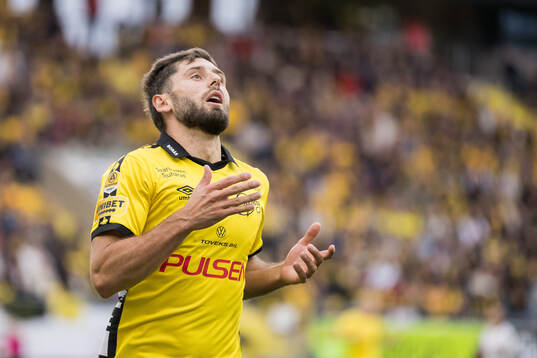 Elfsborgs Arber Zeneli deppar