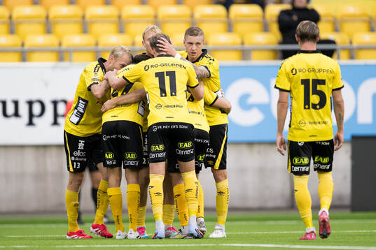 Elfsborgs Leo Östman jublar