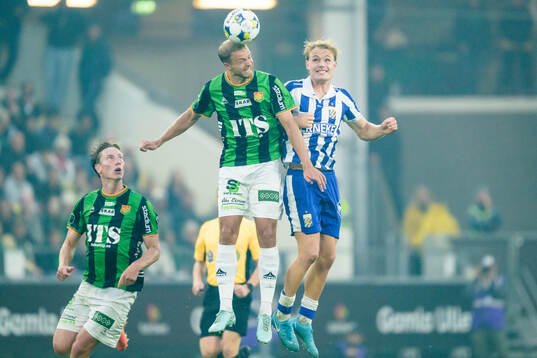 GAISs Robin Frej och Gustav Lundgren mot IFK Göteborgs Max
