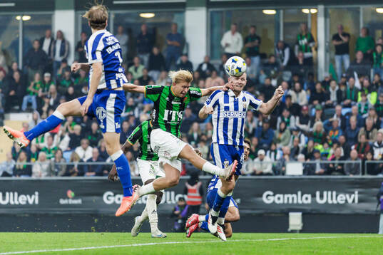 GAISs Rasmus Niklasson Petrovic och IFK Göteborgs Jonas