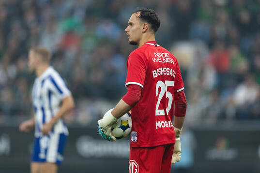 IFK Göteborgs målvakt Elis Bishesari