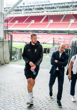 Pontus Jansson and head coach Henrik Rydström of Malmö FF
