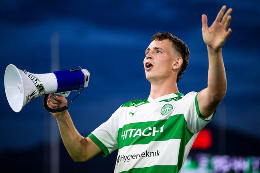 Västerås Mikkel Ladefoged jublar