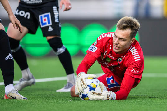 Örebros målvakt Jakub Ojrzynski