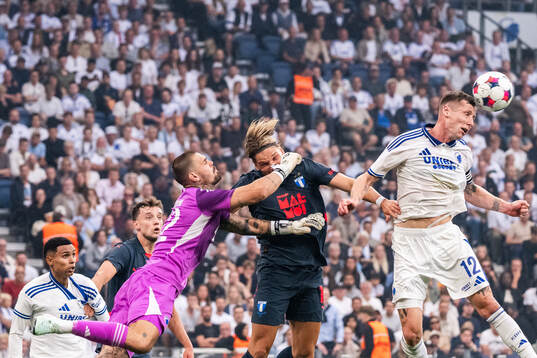 goalkeeper Dominik Kotarski of FC Copenhagen and Jens