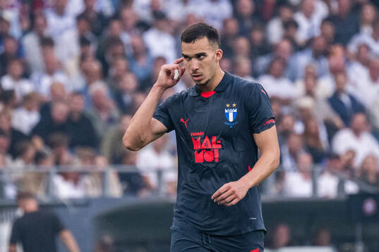 Andrej Djuric of Malmö FF looks dejected