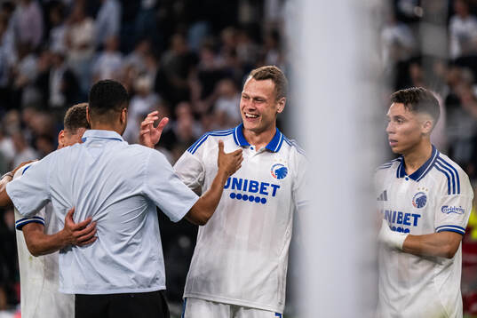 Viktor Claesson of FC Copenhagen celebrates with team mates
