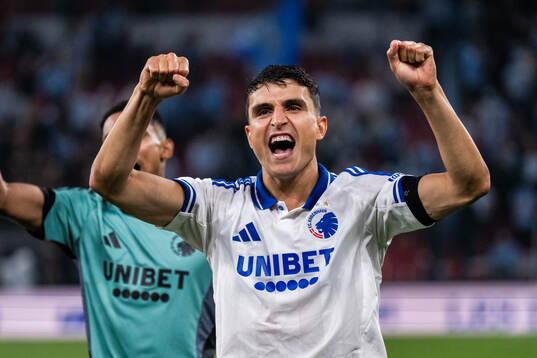 Mohamed Elyounoussi of FC Copenhagen celebrates