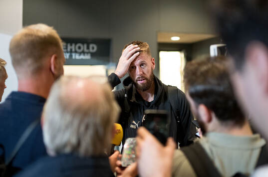 Pontus Jansson of Malmö FF looks dejected