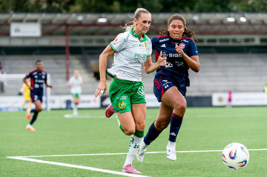 Hammarbys Ellen Wangerheim och Rosengårds Jo-Anne Agbor