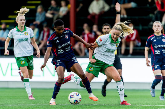 Rosengårds Halimatu Ayinde och Hammarbys Anna Jøsendal