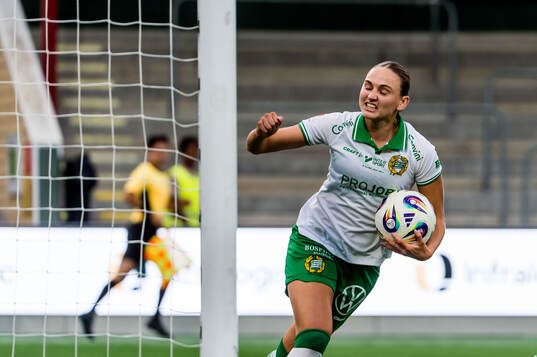 Hammarbys Vilde Hasund jublar