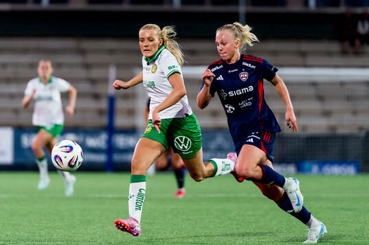 Hammarbys Smilla Holmberg och Rosengårds Molly Johansson