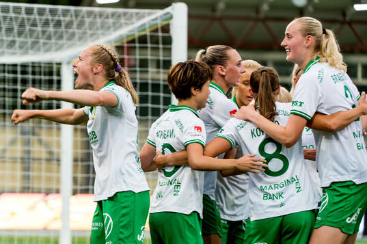 Hammarbys Julie Blakstad jublar