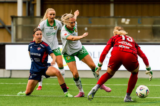 Hammarbys Ellen Wangerheim och Rosengårds Anastasiya