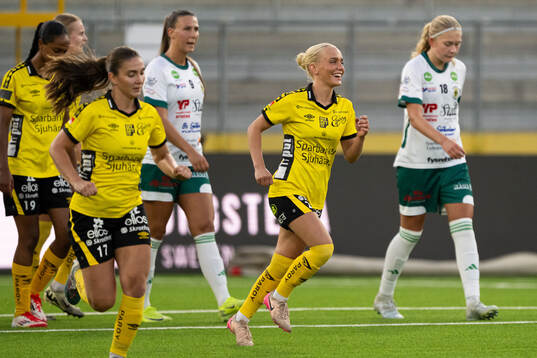 Elfsborgs Tea Skoglund jublar