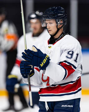 HV71s Aleksi Heponiemi
