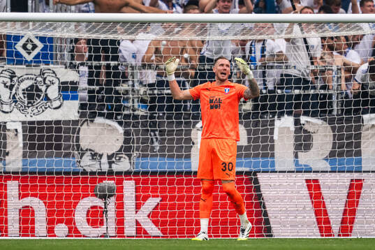 Robin Olsen of Malmö FF looks dejected
