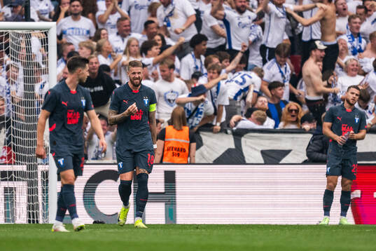 Pontus Jansson of Malmö FF looks dejected