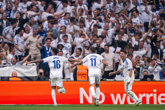 Robert of FC Copenhagen celebrates
