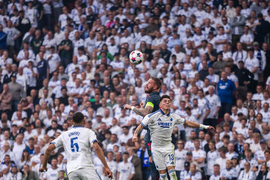 Pontus Jansson of Malmö FF and Rodrigo Huescas of FC