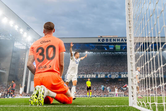 Viktor Claesson of FC Copenhagen celebrates