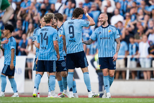 Djurgårdens Adam Ståhl jublar