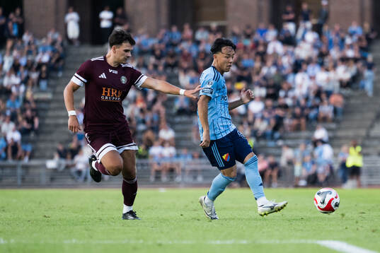 FC Järfällas Chris Fox och Djurgårdens Keita Kosugi