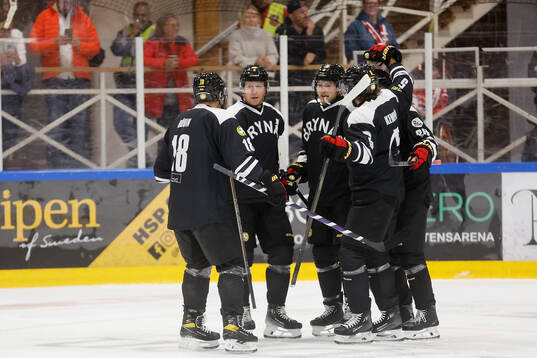 Brynäs Kieffer Bellows jublar