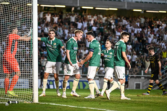 Players of Györi ETO celebrate