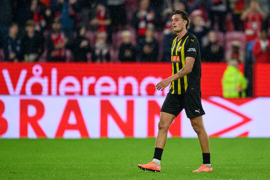 Silas Andersen of Häcken looks dejected