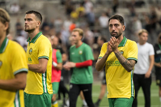Nahir Besara of Hammarby looks dejected