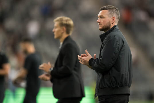 Coach Kim Hellberg of Hammarby looks dejected