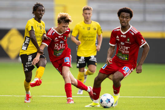 Elfsborgs Abdifatah Mohamed Muse och Skövde AIKs Vincent