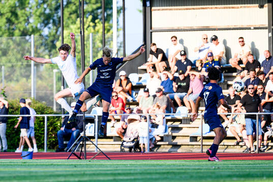 Spelare från Staffanstorp United och Bosnien Hercegovinas