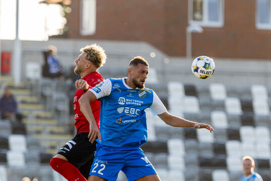 Bläddra bland fler bilder av Fotboll, Superettan, Oddevold - Trelleborg