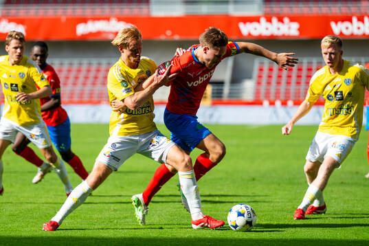 Helsingborgs Simon Bengtsson och Falkenbergs Linus
