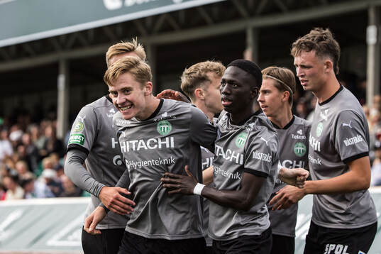 Västerås Karl Gunnarsson jublar