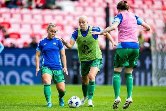 Olaug Tvedten and Sara Iren Lindbak Hørte of Vålerenga