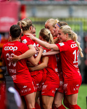 Ingrid Østervold Stenevik of Brann celebrates
