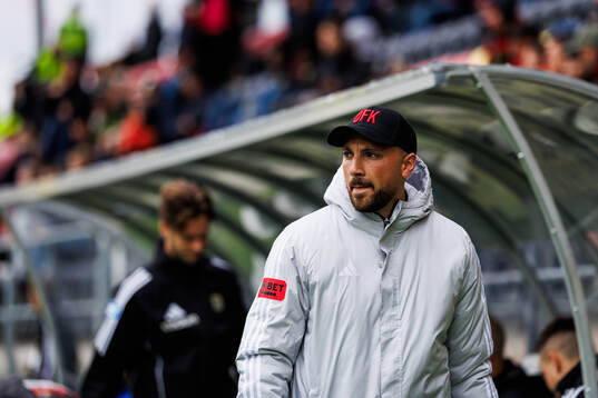 Östersunds huvudtränare Kiarash Livani