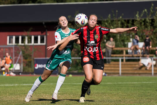 Alingsås Tilde Karlsson och Brommapojkarnas Alice Ahlberg