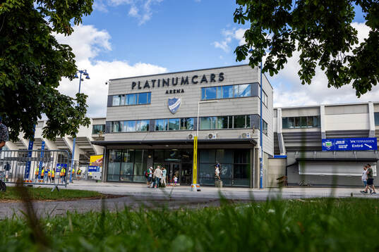 Exteriör vy av Platinumcars Arena