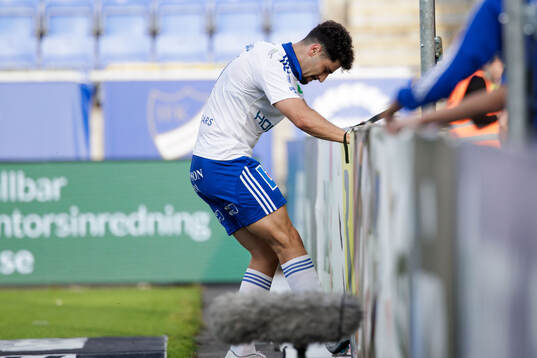 IFK Norrköpings Ismet Lushaku deppar
