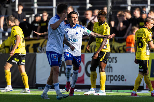 IFK Norrköpings David Moberg Karlsson jublar