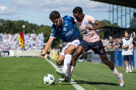 Halmstads Bleon Kurtulus och Malmö FFs Taha Ali