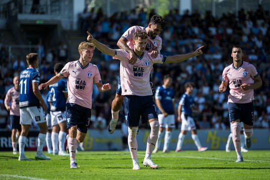 Bläddra bland fler bilder av Fotboll, Allsvenskan, Halmstad - Malmö FF