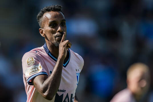 Malmö FFs Taha Ali jublar