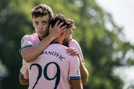 Malmö FFs Colin Rösler och Sead Haksabanovic jublar